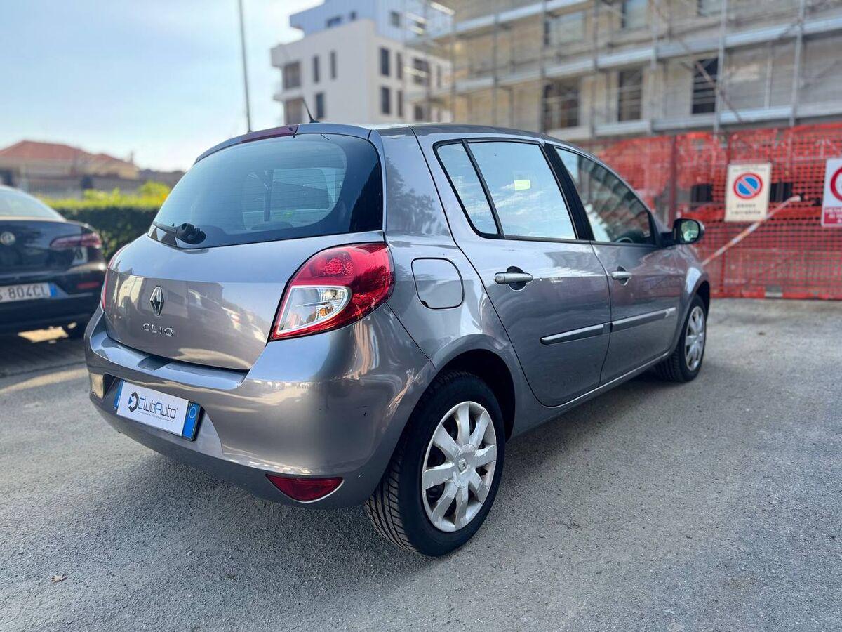 Renault Clio 1.2 16v Luxe 5p