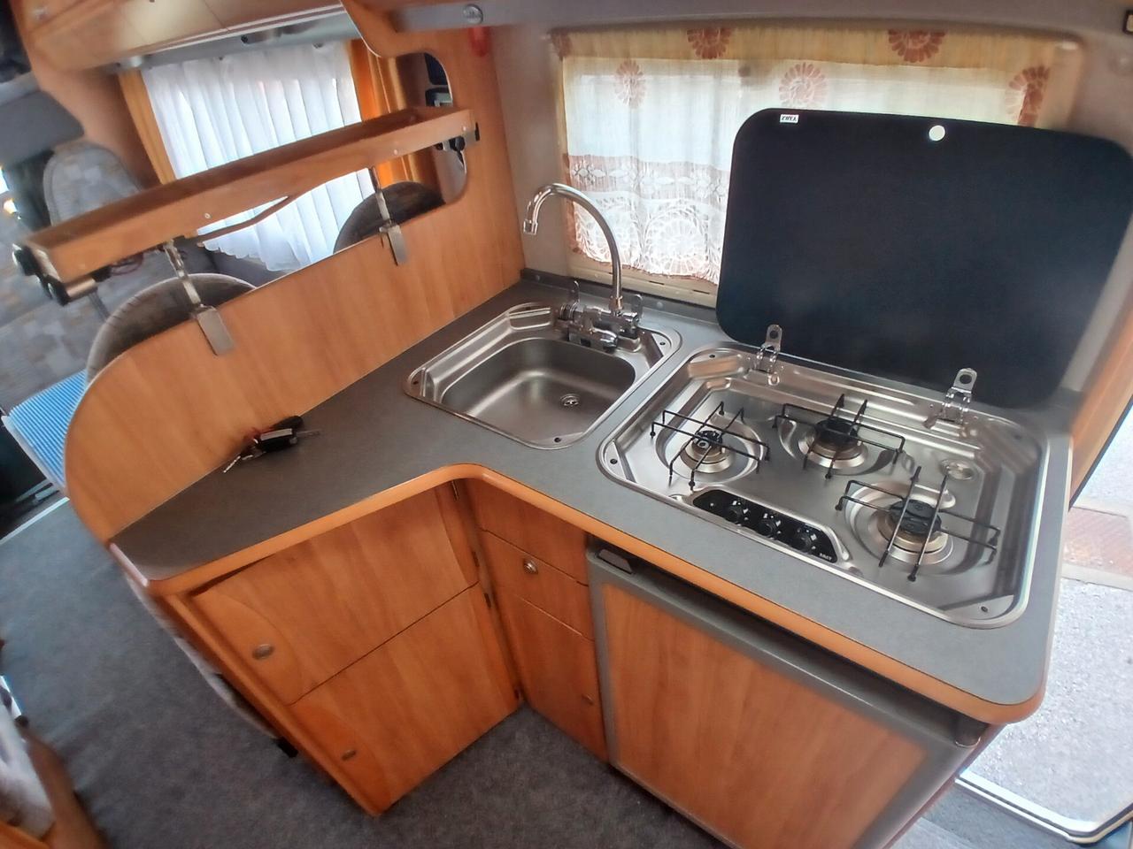 Adria CORAL 670 DK