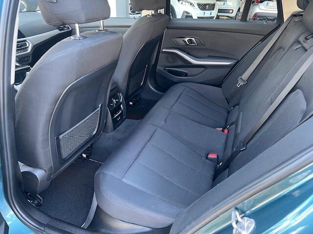 Bmw 318 318d 48V Touring Business Advantage