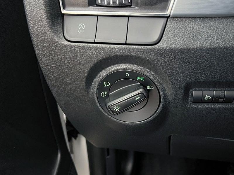 Skoda Fabia Fabia 1.0 MPI 75 CV Design Edition