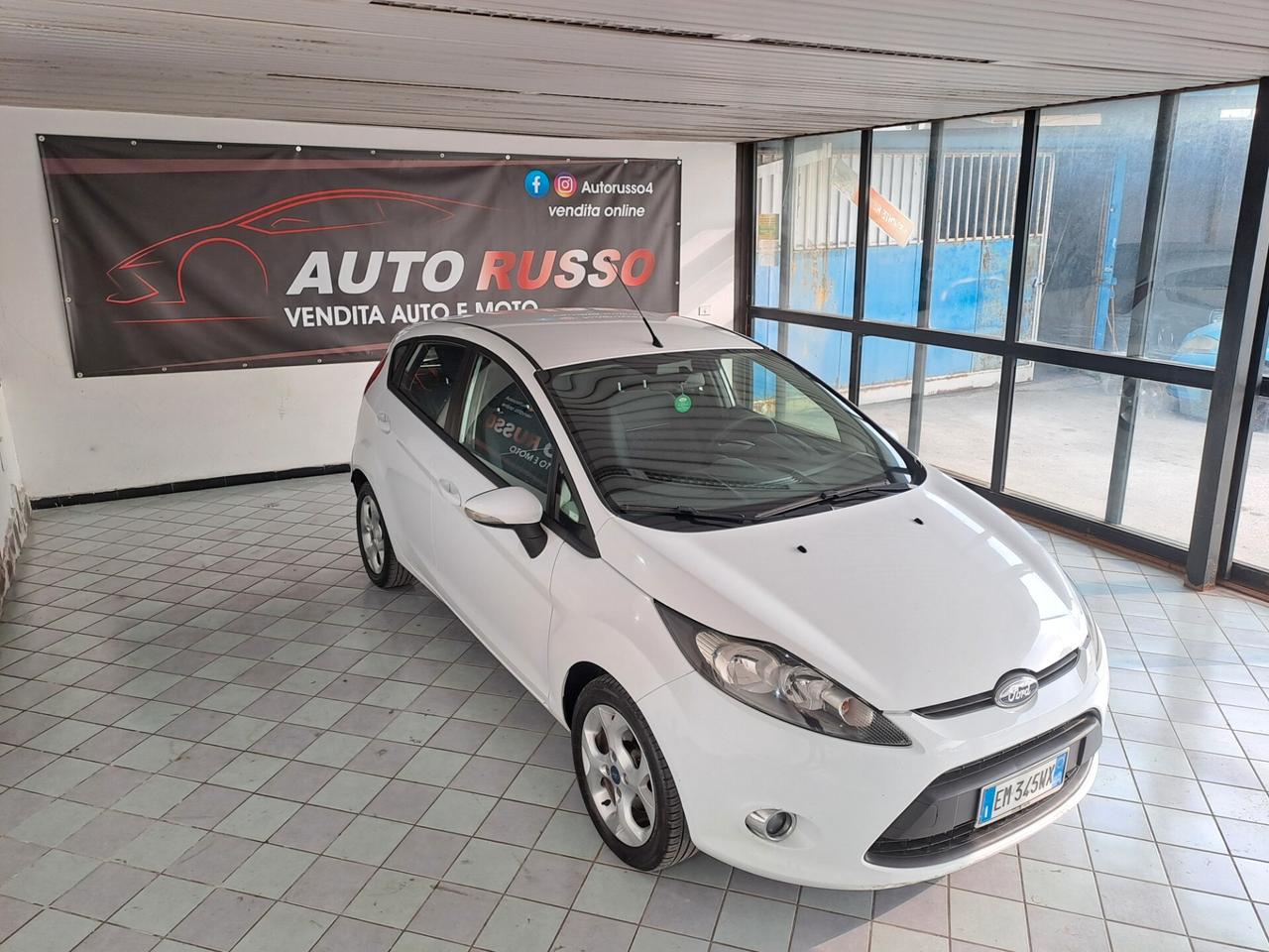 Ford Fiesta 1.4. GPL Titanium 5 porte