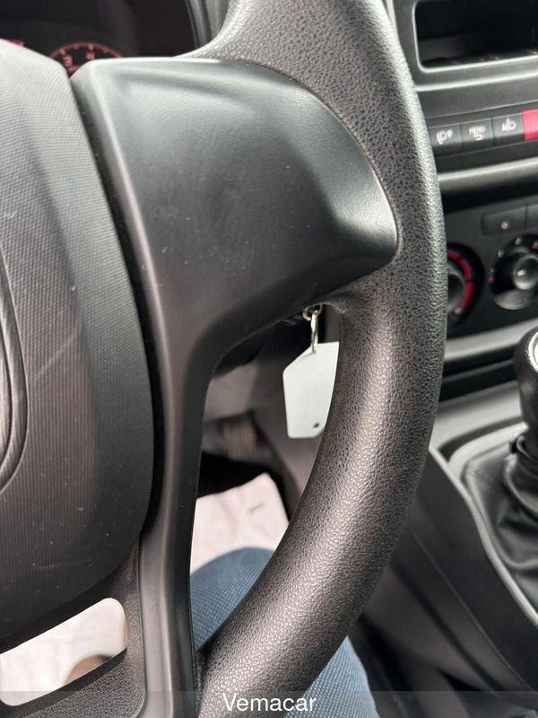 FIAT Doblò 1.3 MJT VAN PC 3posti, 78mila KM, IVA esclusa