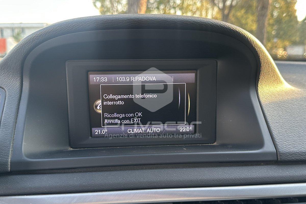 VOLVO XC70 D4 AWD Geartronic Momentum