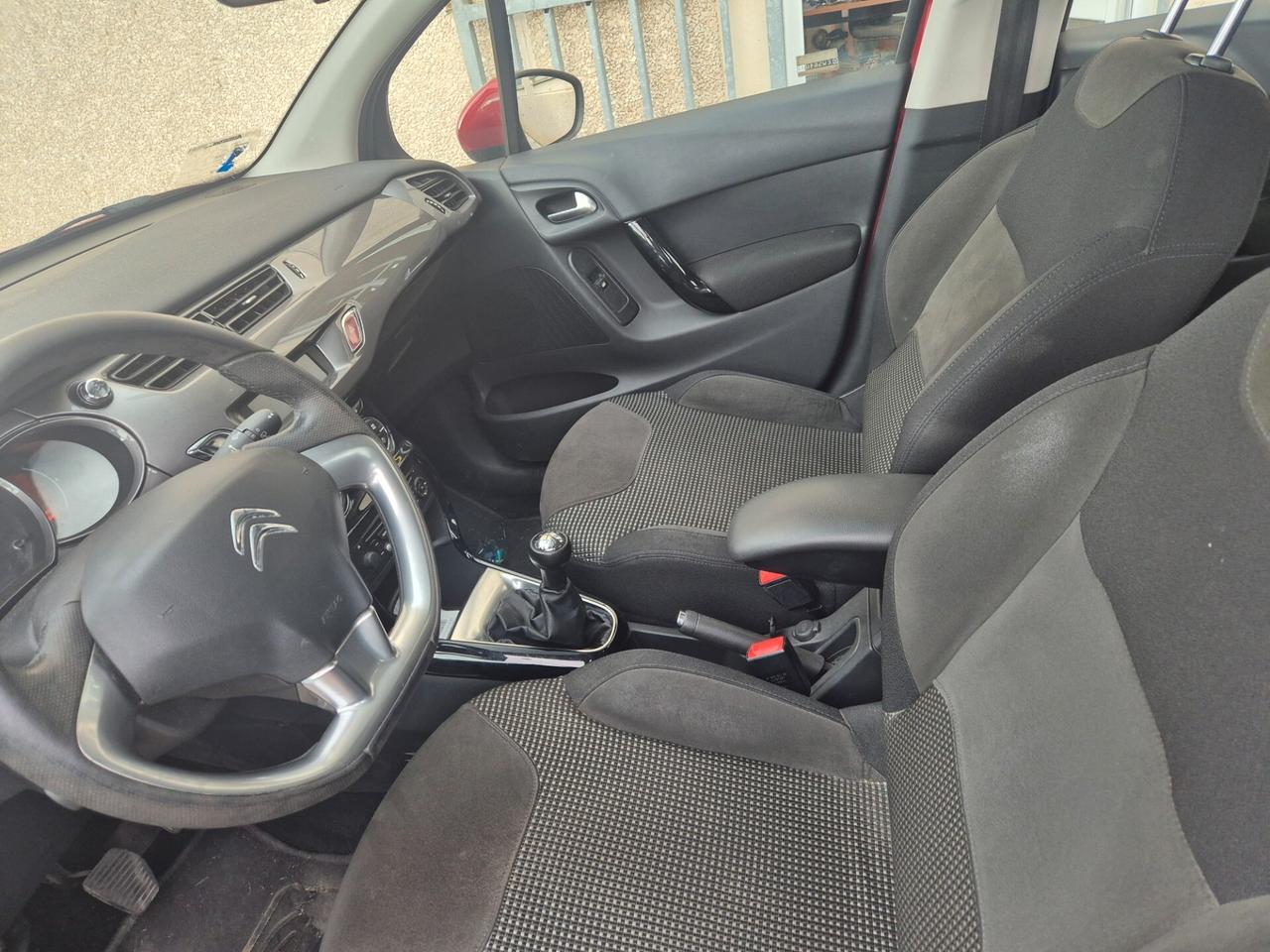 Citroen C3 1.4 HDi 70 Exclusive 2014