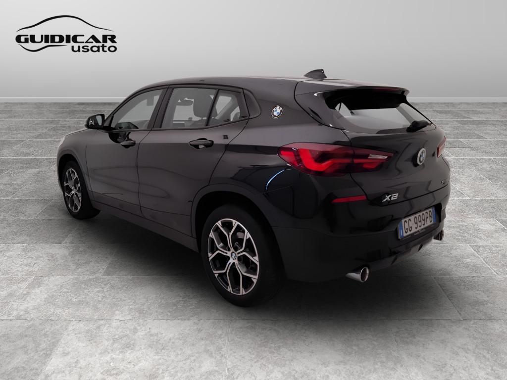 BMW X2 F39 - X2 sdrive18d auto