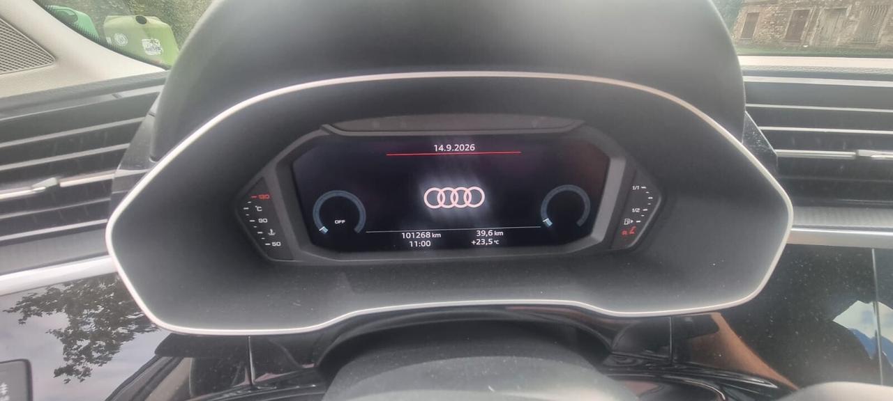Audi Q3 35 TDI quattro S tronic Business