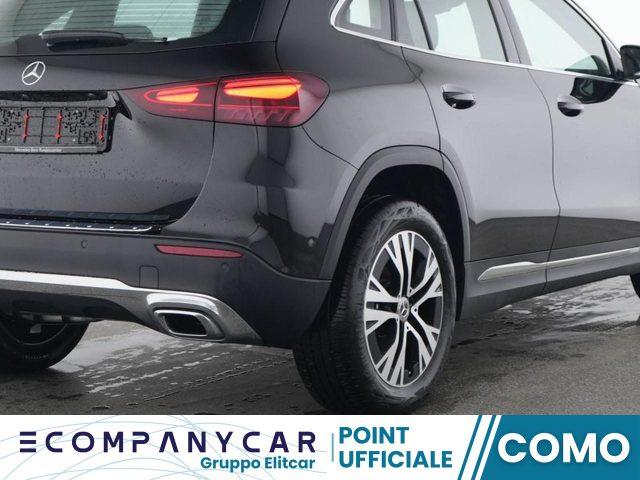 MERCEDES-BENZ GLA 180 Automatic Advanced