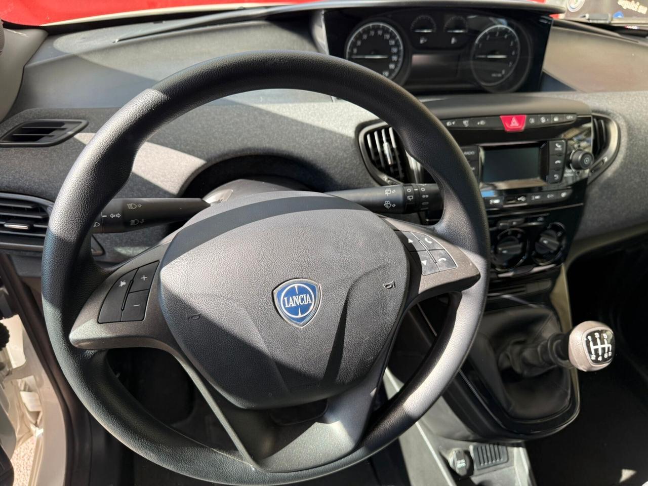 Lancia Ypsilon 1.0 FireFly 5 porte S&S Hybrid - AZIENDALE - EURO6 - NO VINCOLO FINANZIAMENTO