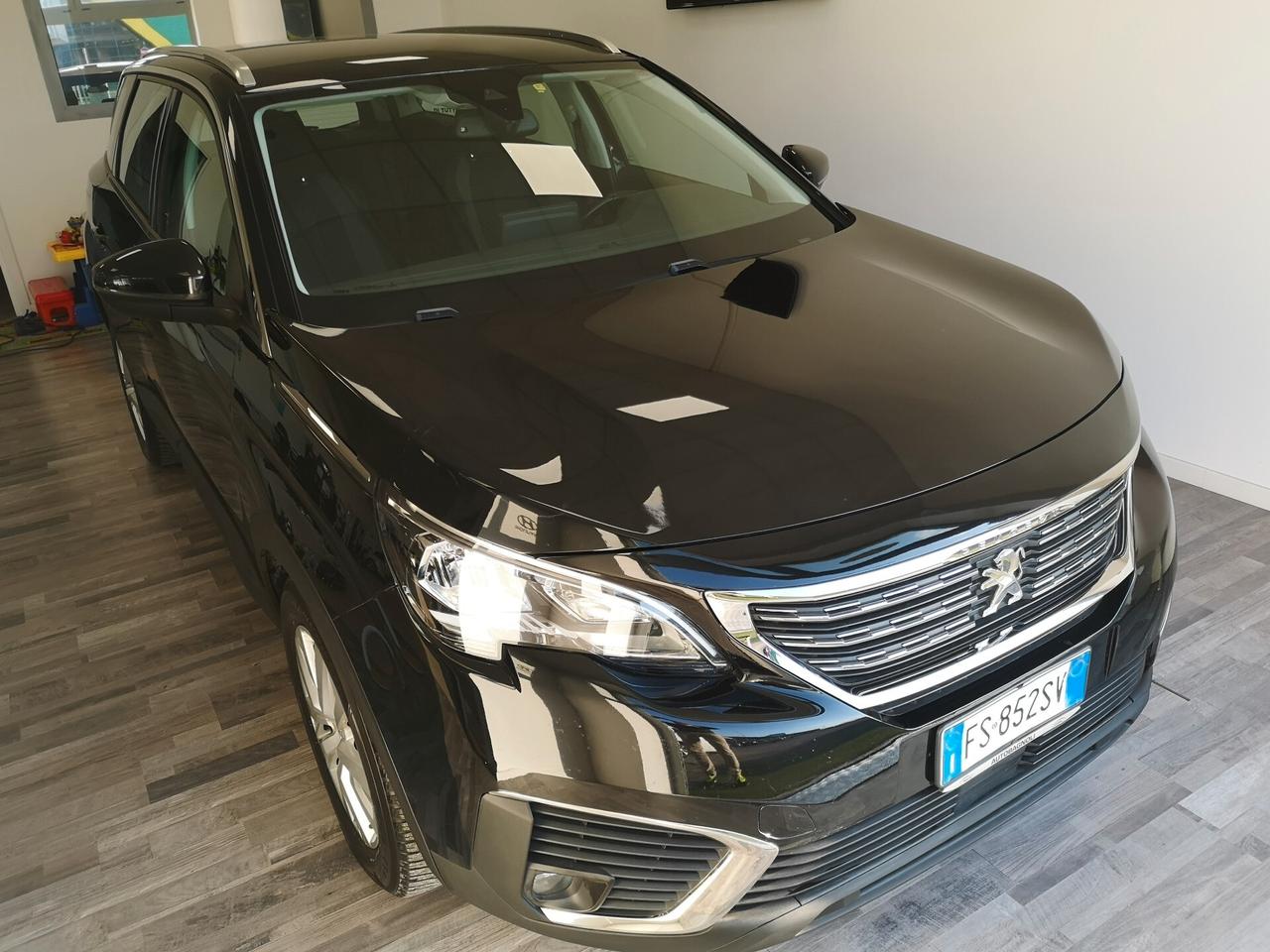 Peugeot 5008 BlueHDi 130 S&S Business