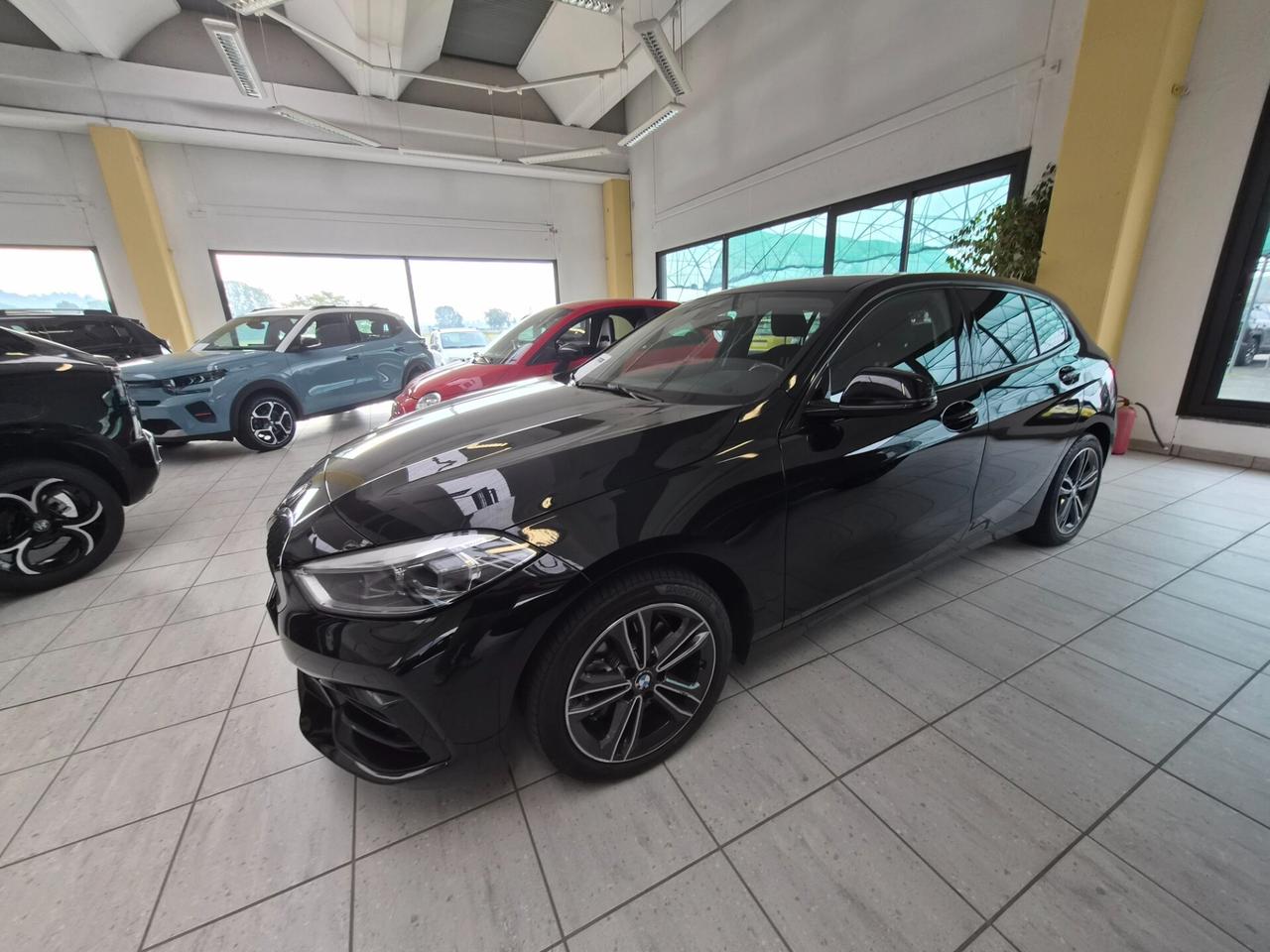 Bmw 118 118i 5p. Sport