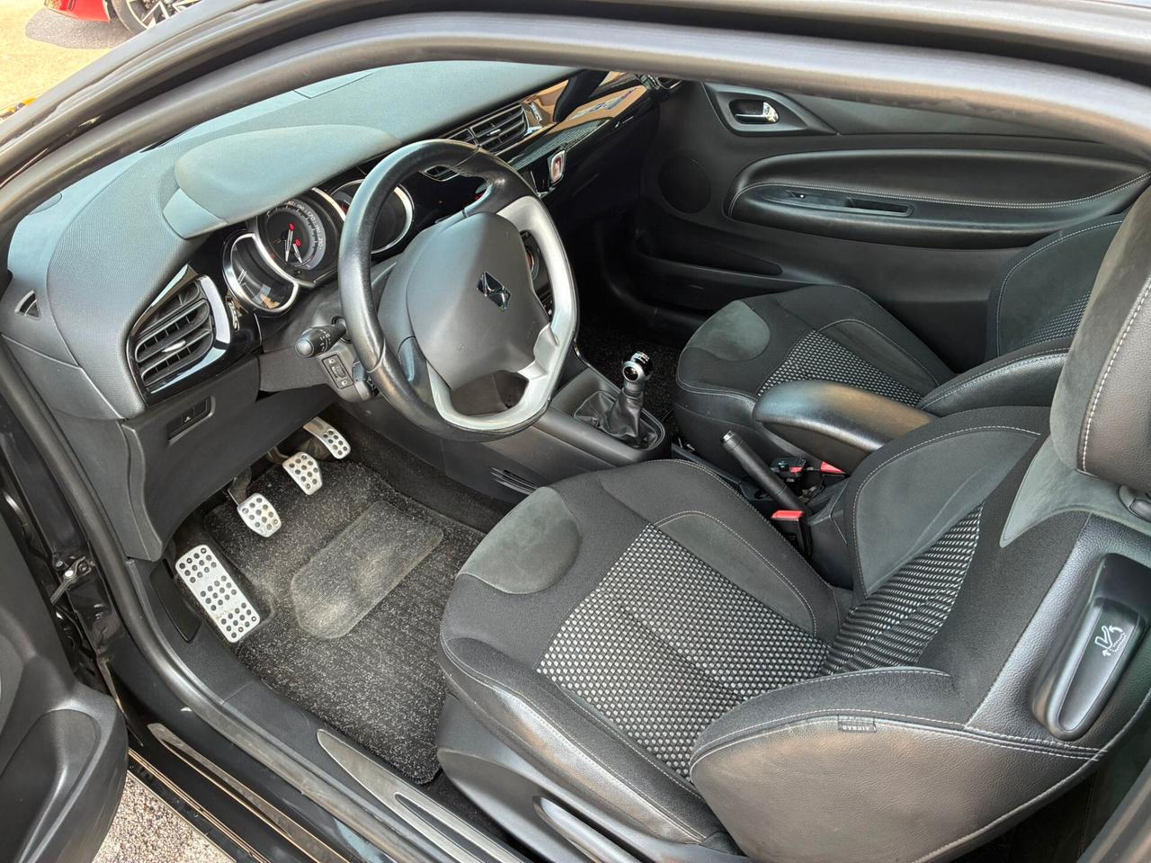DS 3 1.4 VTi Chic NEOPAT.