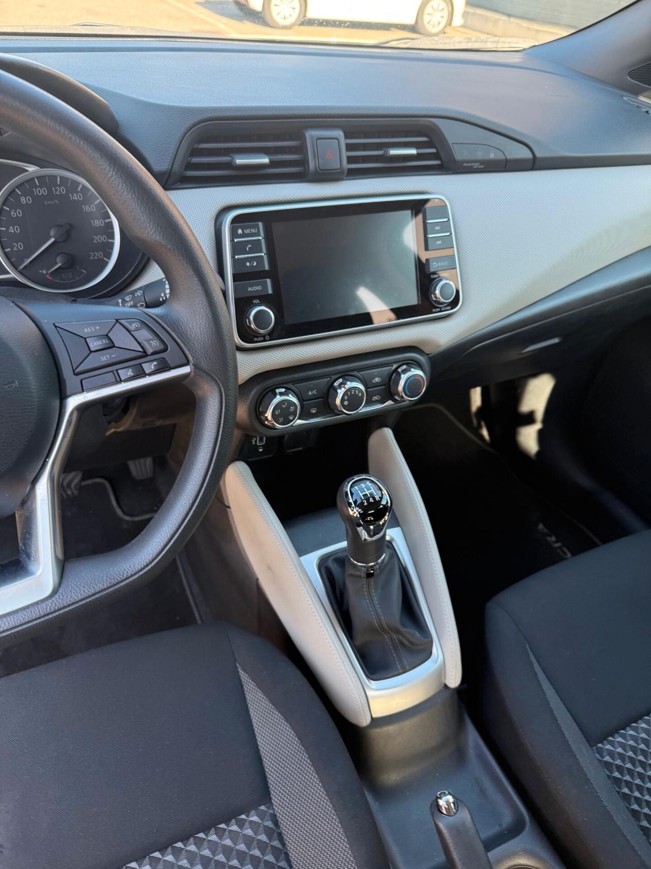 Nissan Micra 1.0 - NEOPATENTATI - 12 MESI DI GARANZIA -