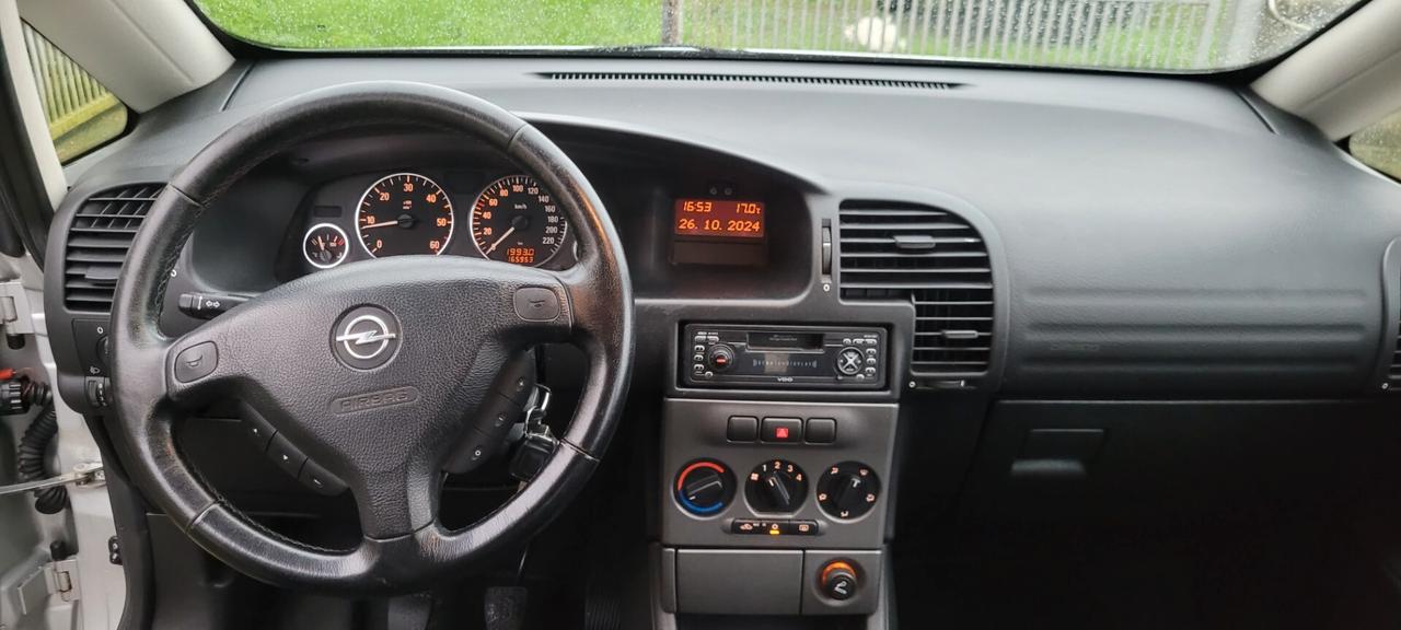 Opel Zafira 7 POSTI 2.0 16V DTI cat Comfort