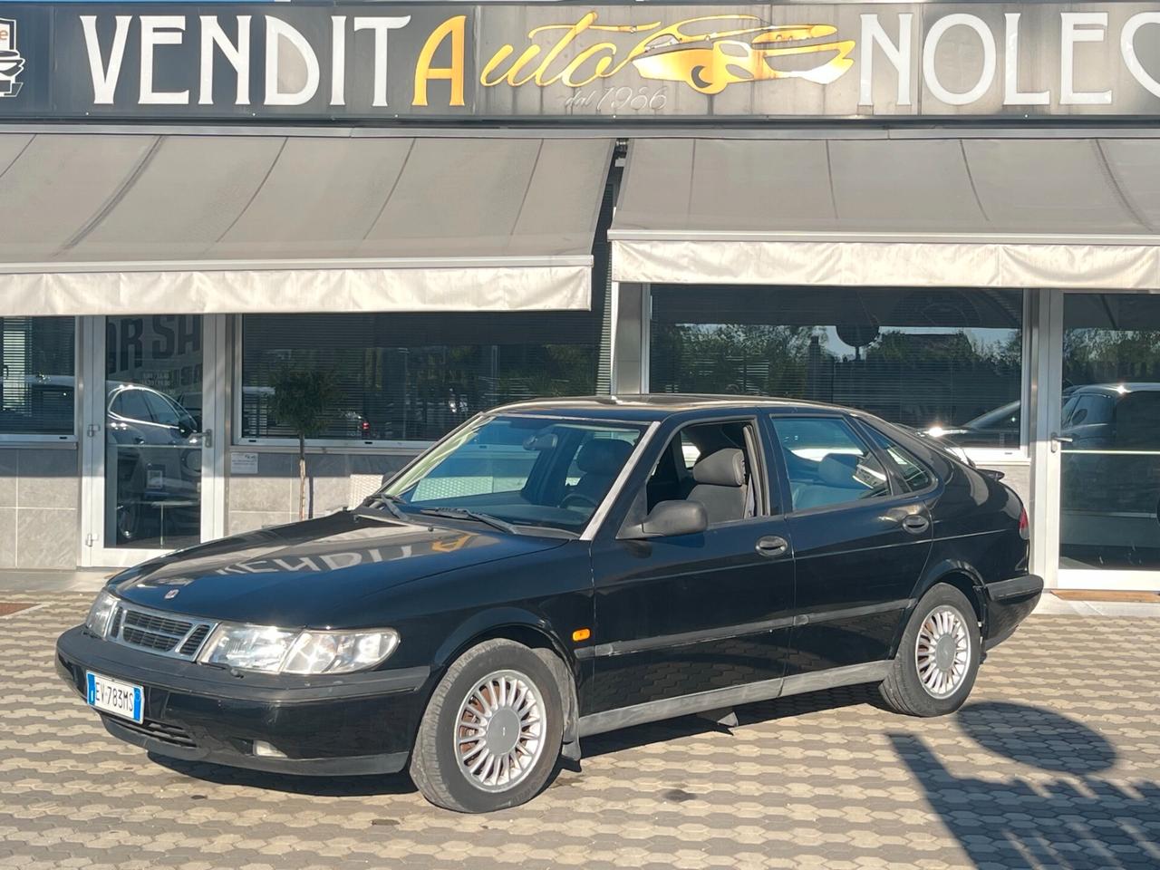 Saab 900 2.0i 16V cat 5 porte SE