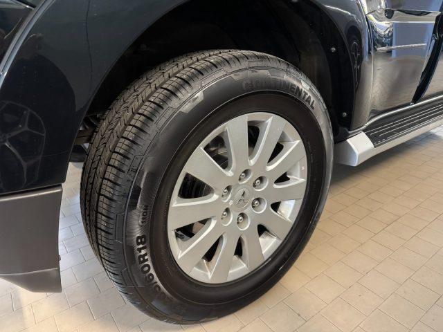 MITSUBISHI Pajero 3.2 DI-D 16V aut. 7p. Instyle UniProp.