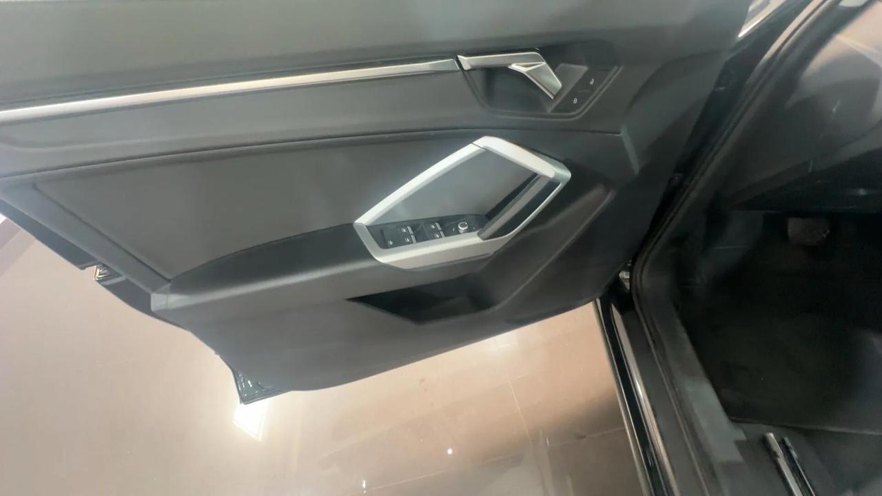 AUDI Q3 MY2019 2.0 TDI 150CV STRONIC SPORT EDITION