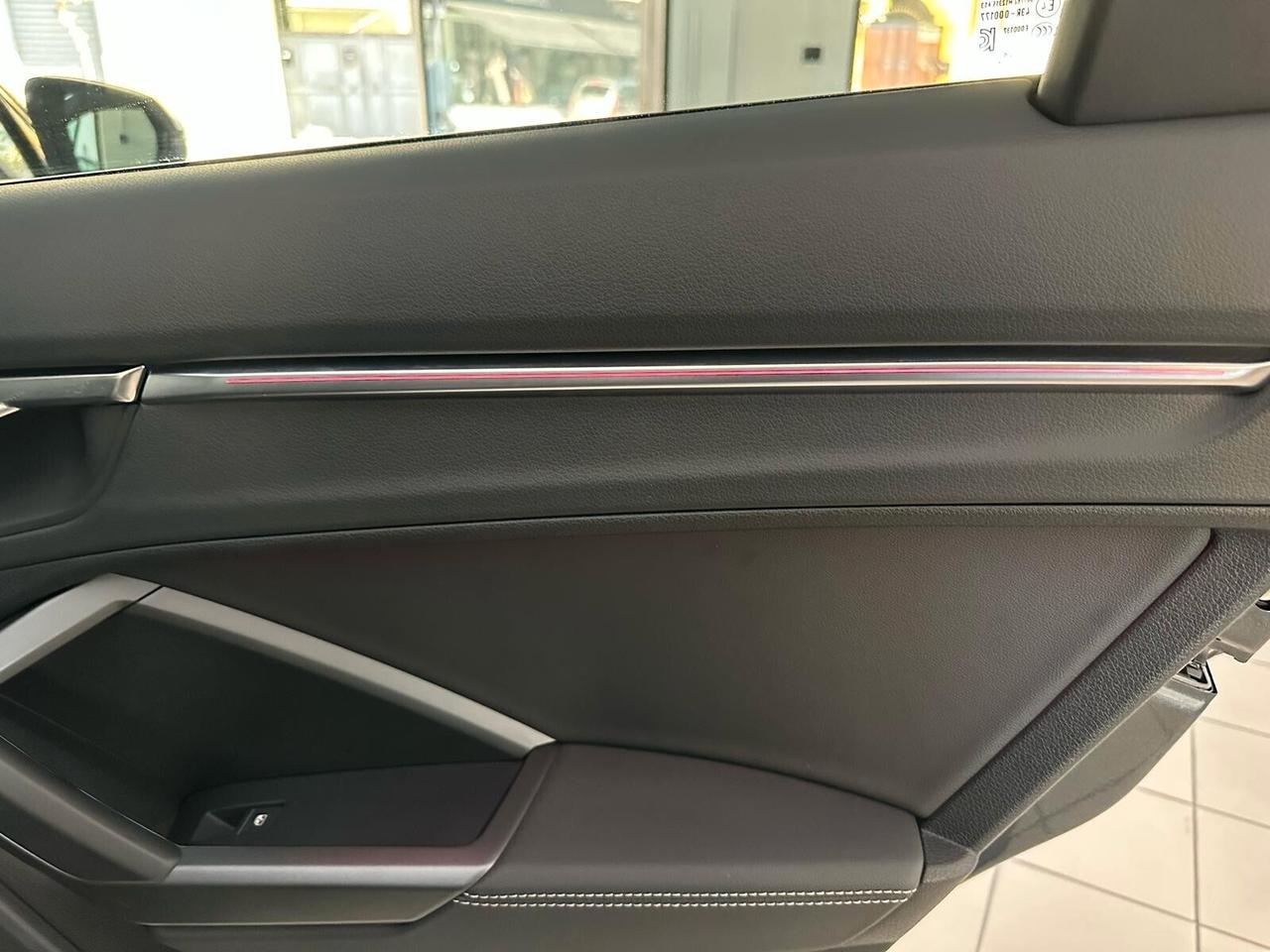 Audi Q3 Sportback Blackline edition 35 TDI S-tronic