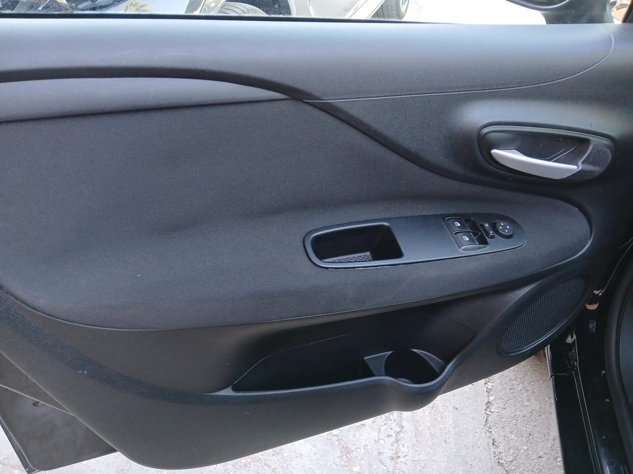 Fiat Punto 1.4 8V 5 porte Natural Power Lounge