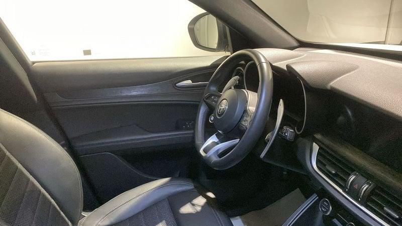 Alfa Romeo Stelvio 2.2 Turbodiesel 210 CV AT8 Q4 Sprint