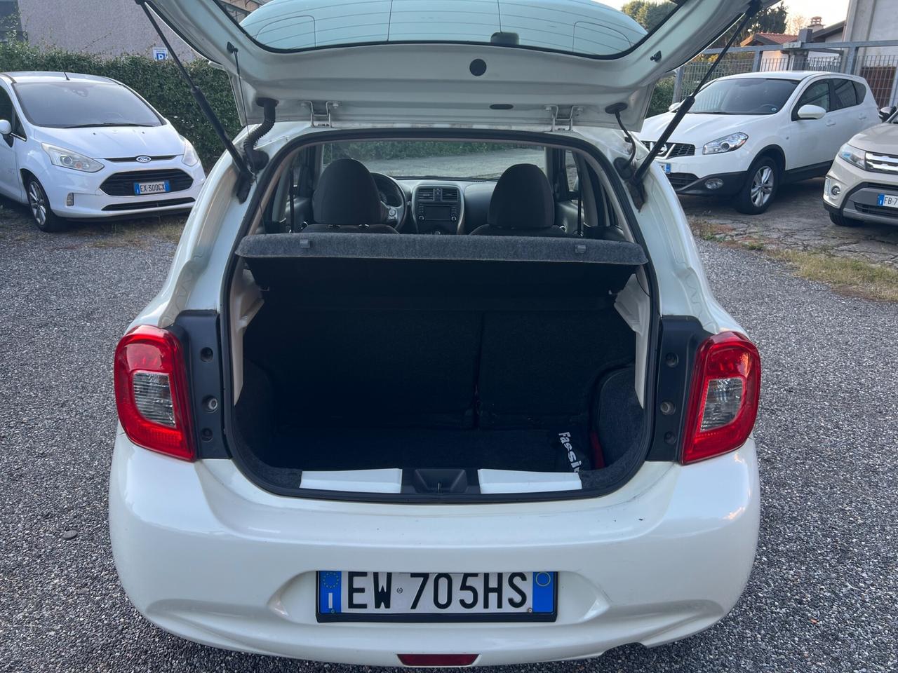 Nissan Micra 1.2 12V 5 porte Tekna*NEOPATENTATI
