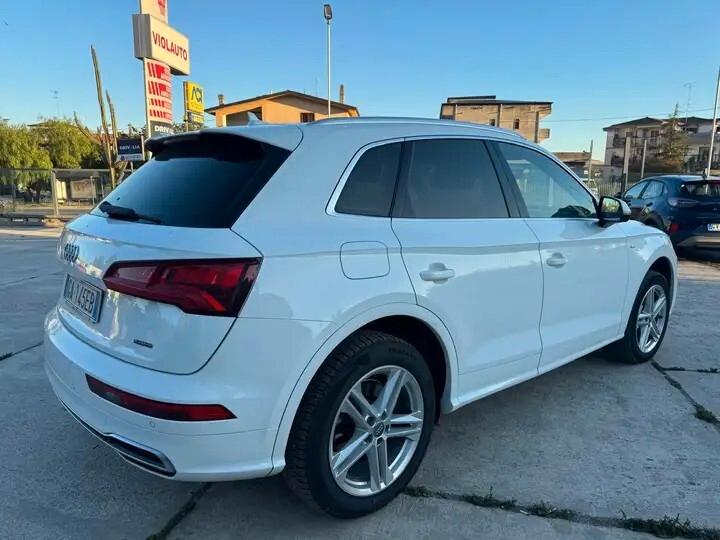 Audi Q5 35 TDI quattro S tronic line plus