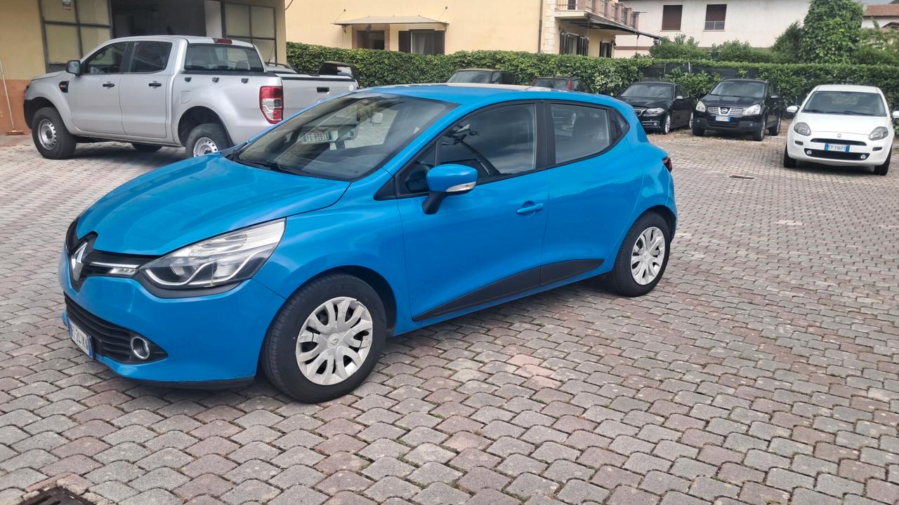 Renault Clio 1.5 dCi 8V 75CV 5 porte Wave
