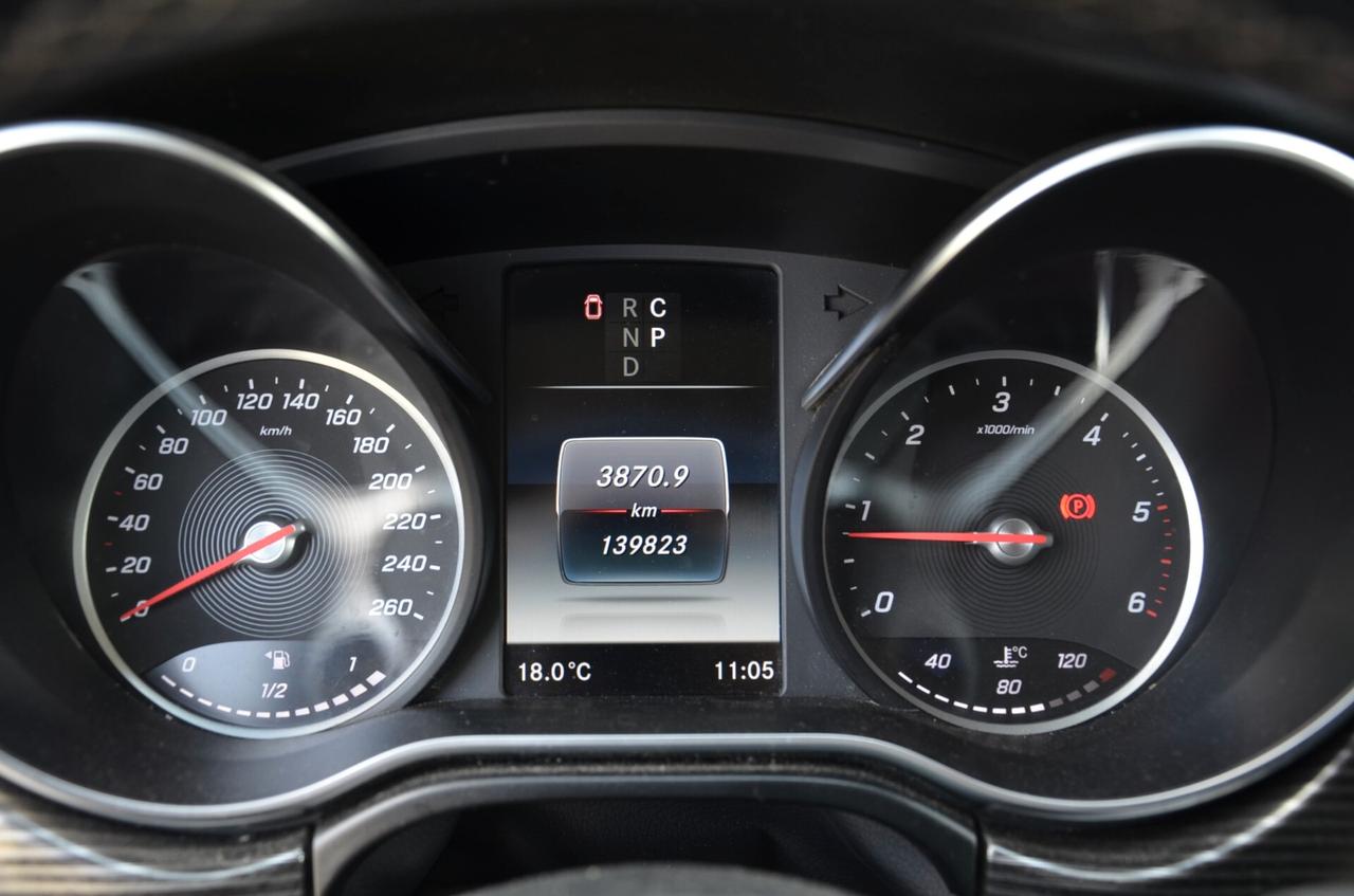 MERCEDES-BENZ V 250d LONG 190cv 9-GTRONIC 7p. TUTTI SERVICE MERCEDES, UFF ITALIANA, EURO 6D, BURMESTER, NAVI, 19", PERMUTE