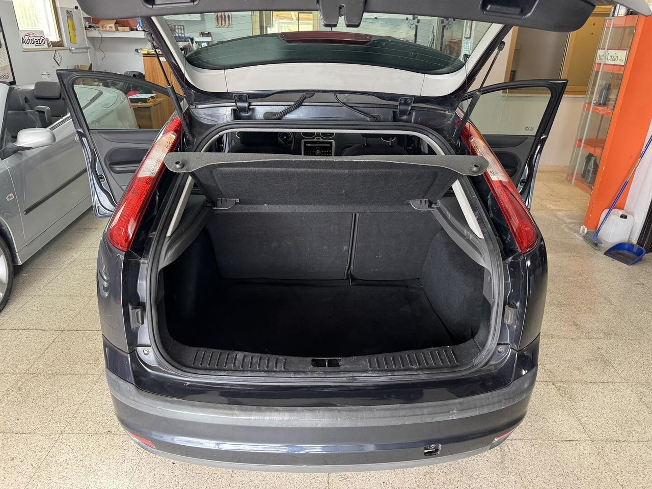 FORD FOCUS Berlina 1.6 TDCi 90 cv.