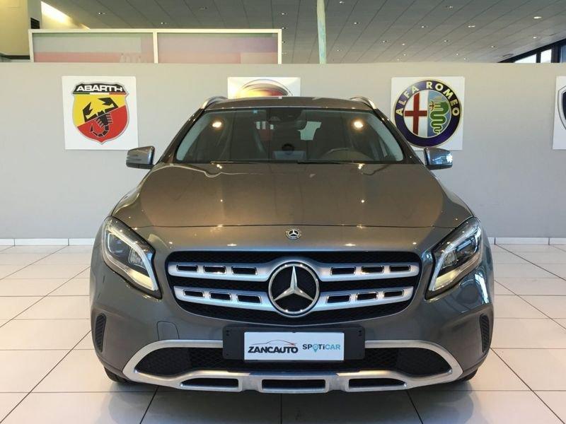 Mercedes-Benz GLA GLA 200 d Business