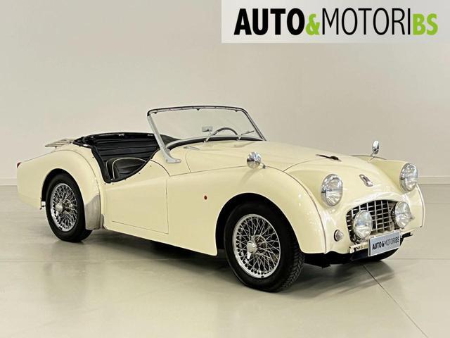 TRIUMPH TR3 Small Mouth *hard top*