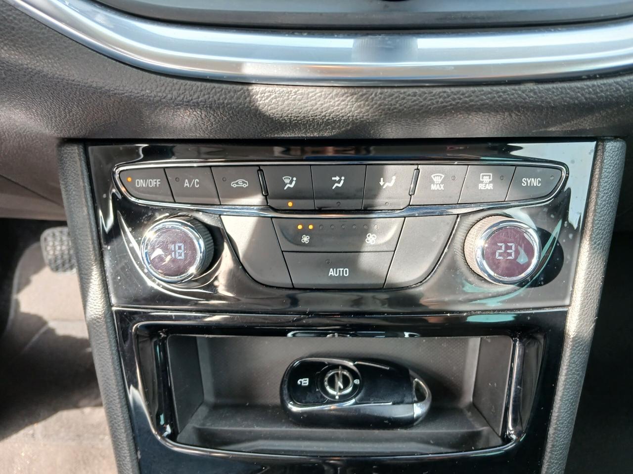 Opel Astra 1.5 CDTI 122 AT9 5P 2021