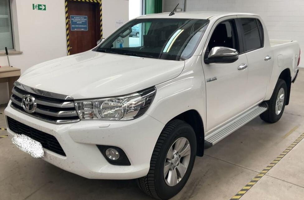 Toyota Hilux 2.4 D-4D 4WD 4 porte Double Cab