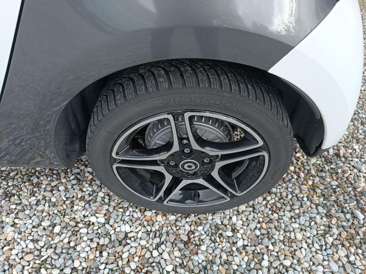 - Forfour - 70 1.0 Passion CAMBIO AUTOM.