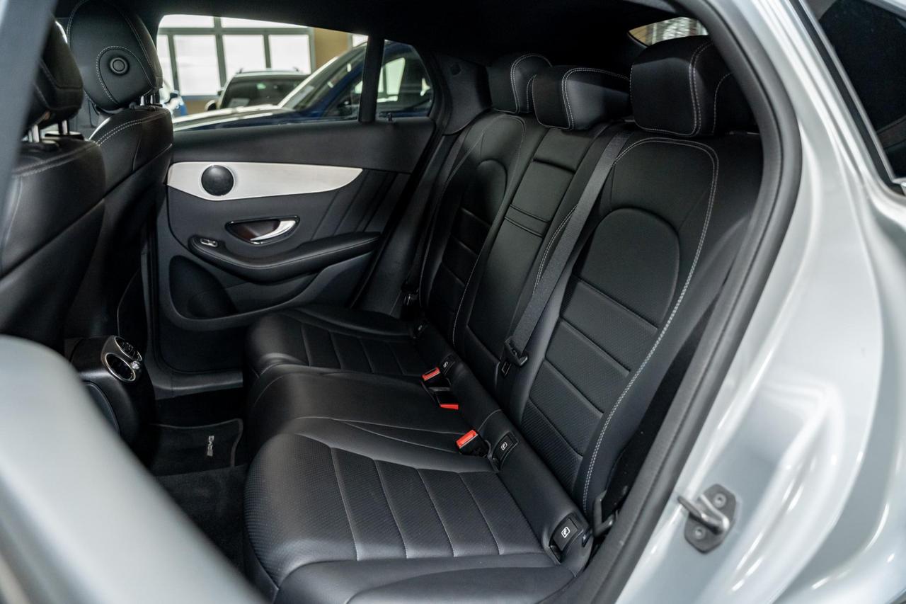Mercedes GLC Coupe 200 mhev (eq-boost) Premium 4matic auto