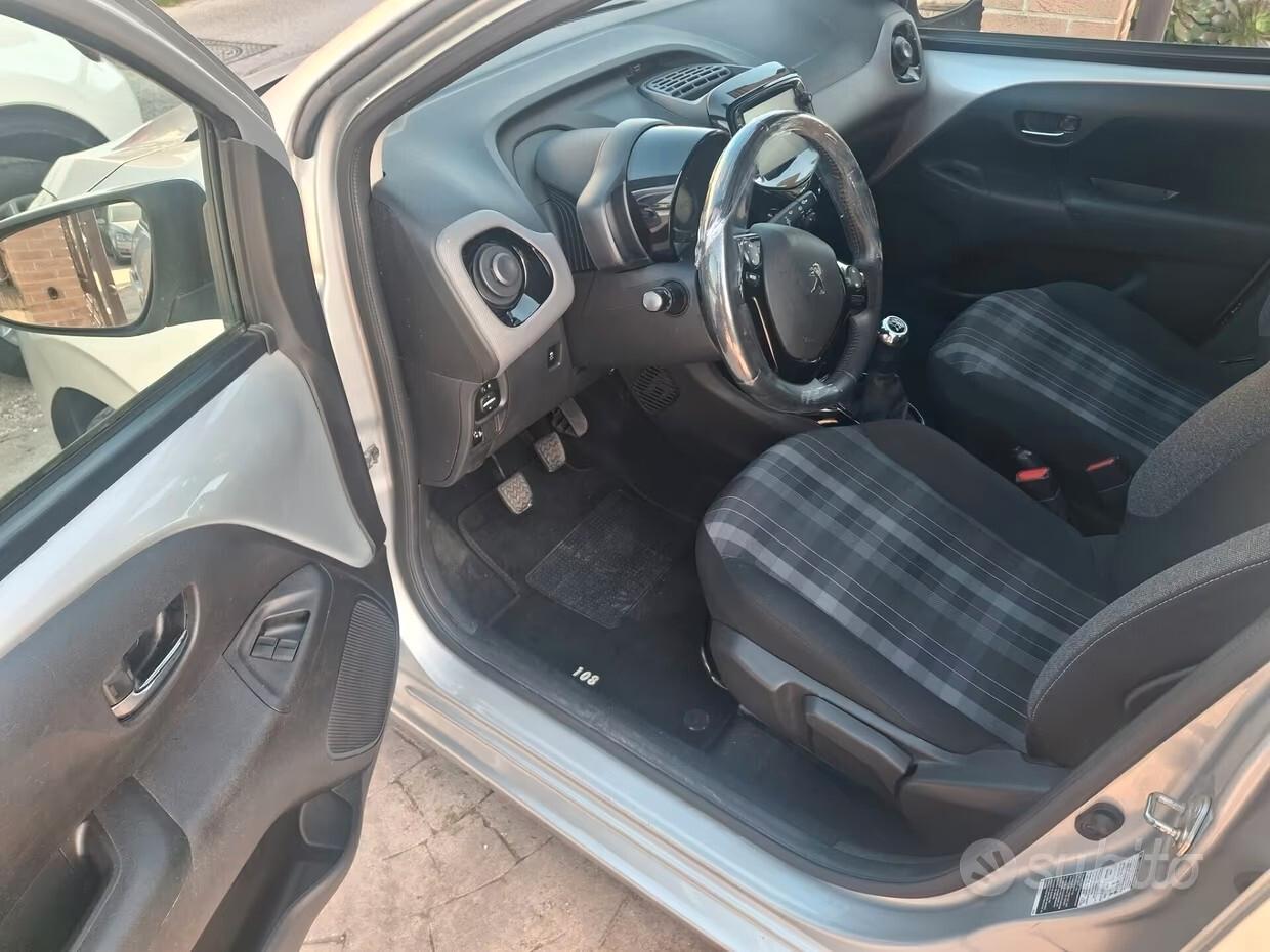 Peugeot 108 VTi 72 5 porte GT Line CLIMA CERCHI FENDINEBBIA APPLE CAR PLAY NAVI ESENTE BOLLO NEO PATENTATI LED
