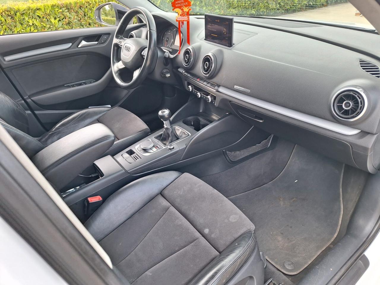 Audi A3 SPB 2.0 TDI 150 CV clean diesel quattro edition