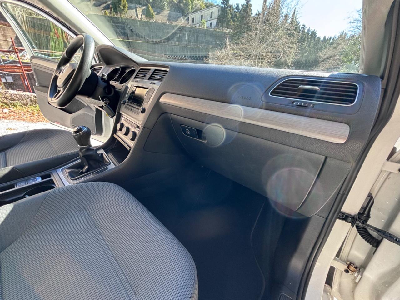 Volkswagen Golf Business 1.4 TGI DSG 5p. Comfortline BlueMotion