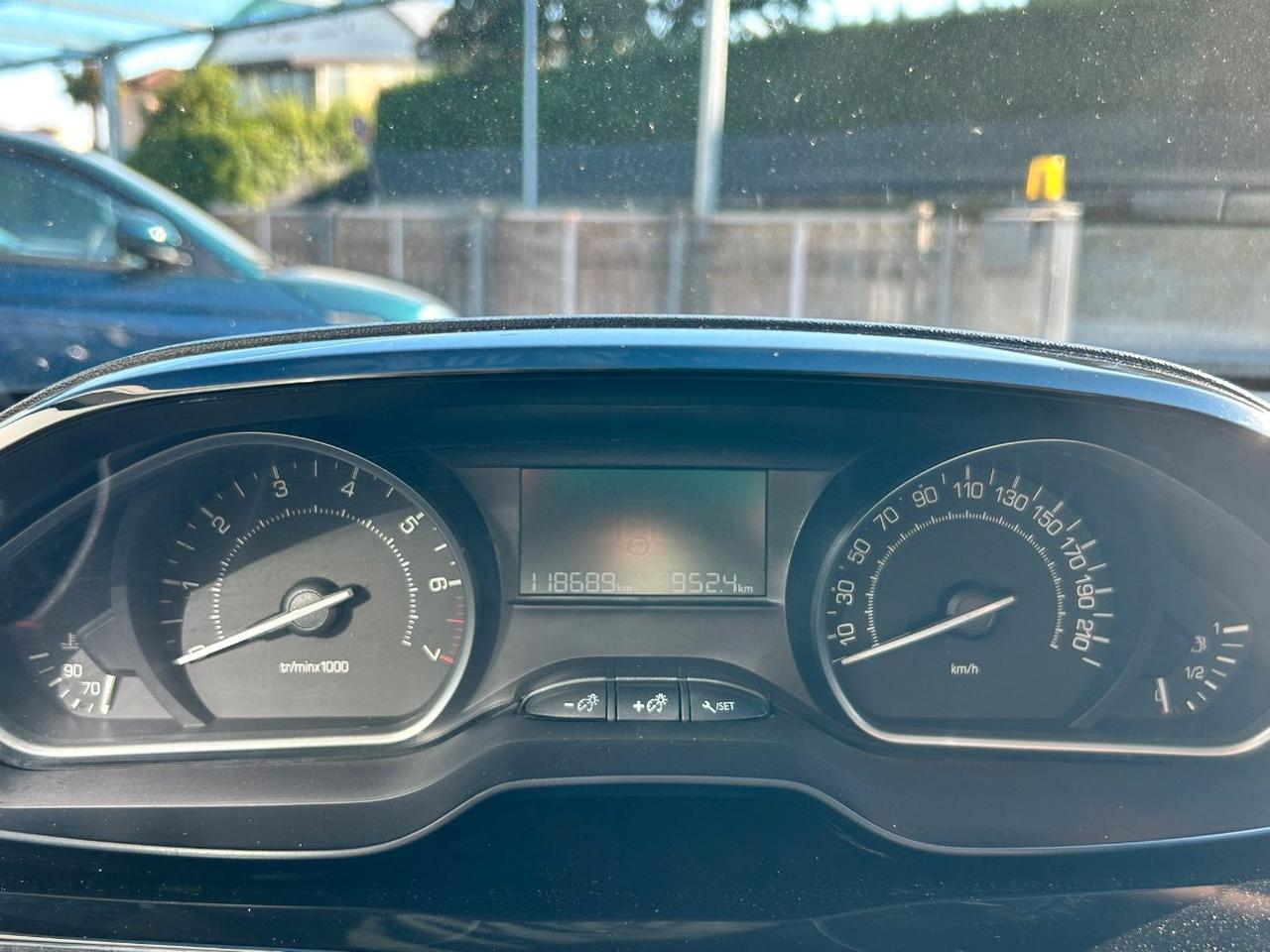 Peugeot 2008 2008 1.2 puretech Style s&s 82cv