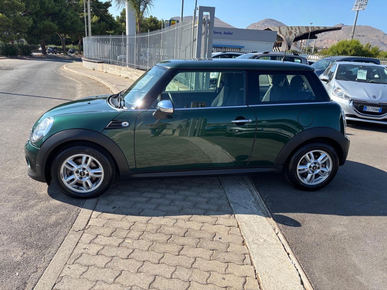 Mini 1.6 16V One (55kW)