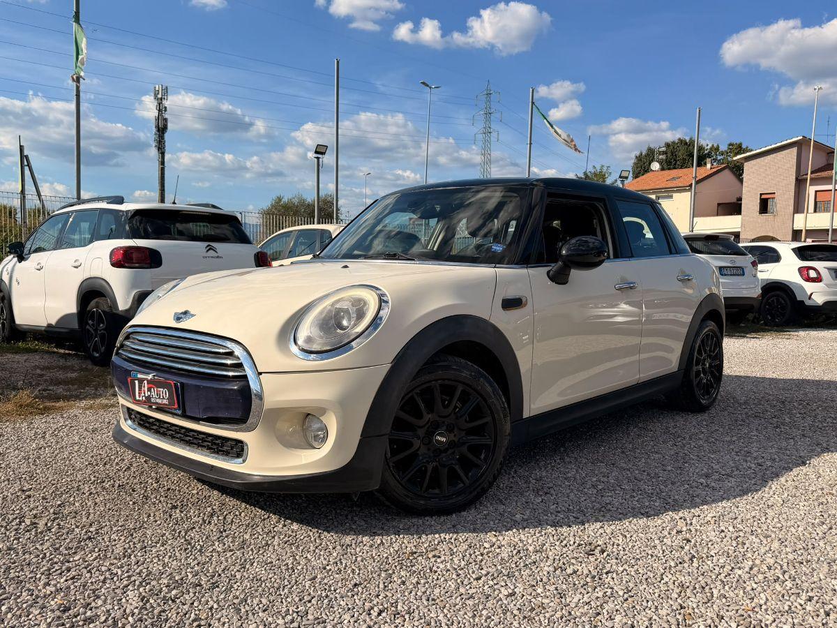 MINI - Mini - 1.5 Cooper D Business XL 5 porte