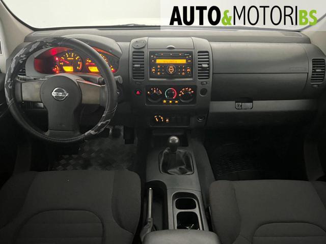 NISSAN Navara 2.5 dCi 4 porte Double Cab XE