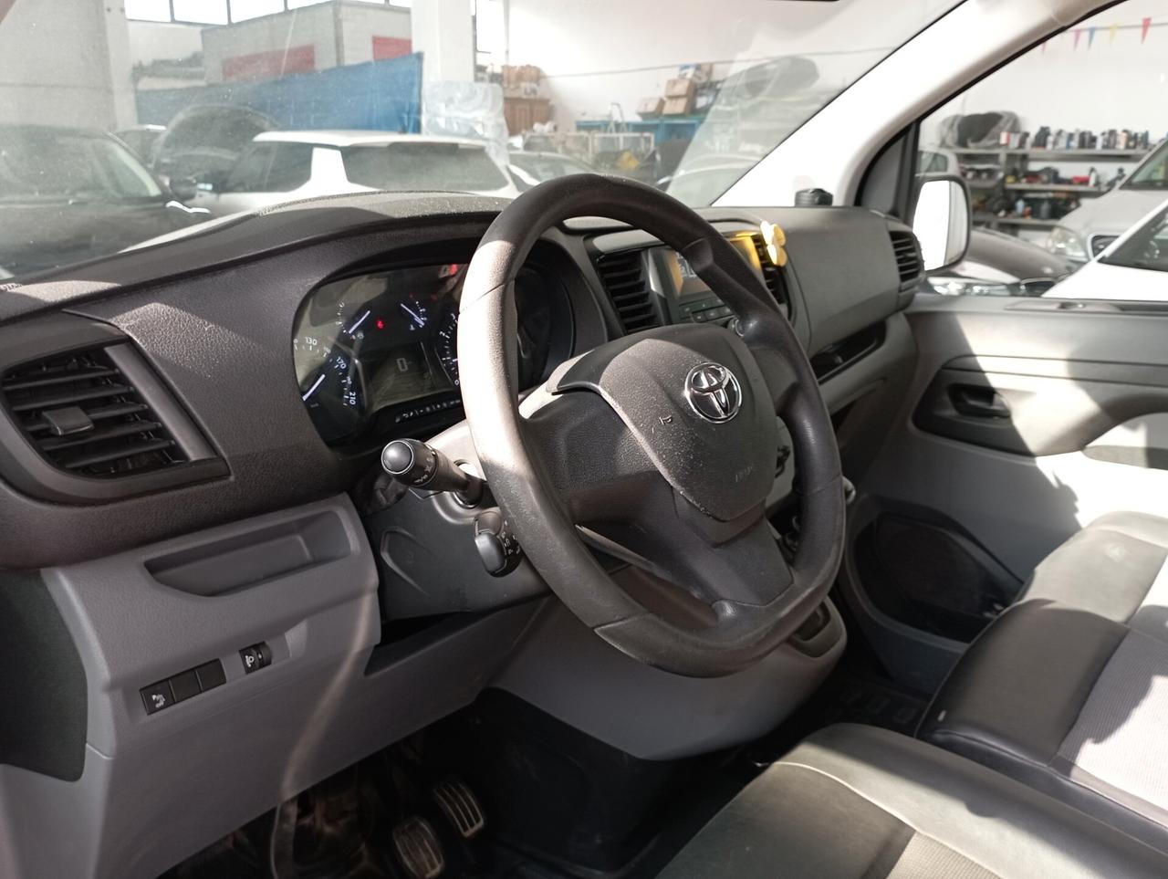Toyota Proace Proace 2.0D 122CV
