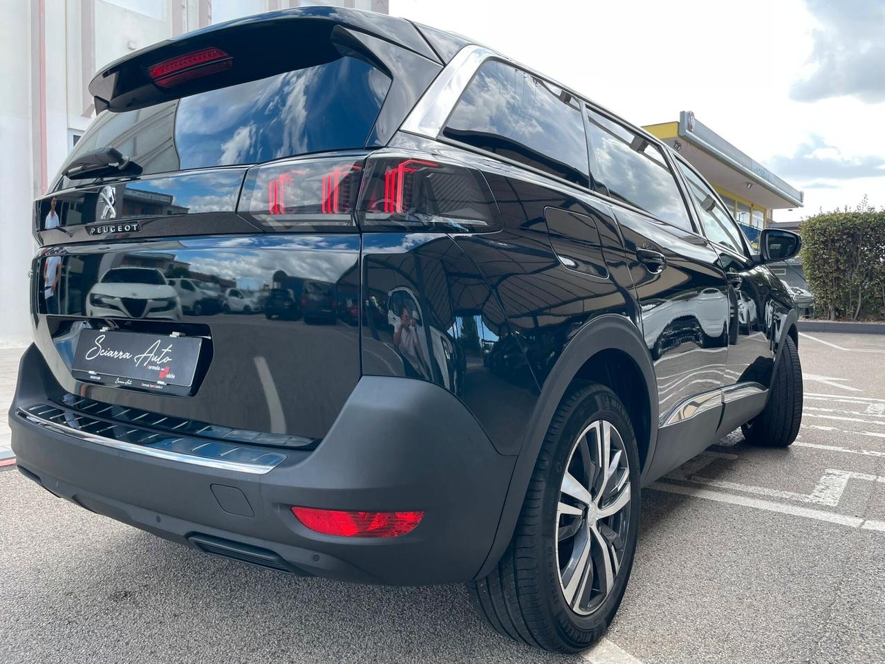 Peugeot 5008 BlueHDi 130 S&S EAT8 Allure Pack