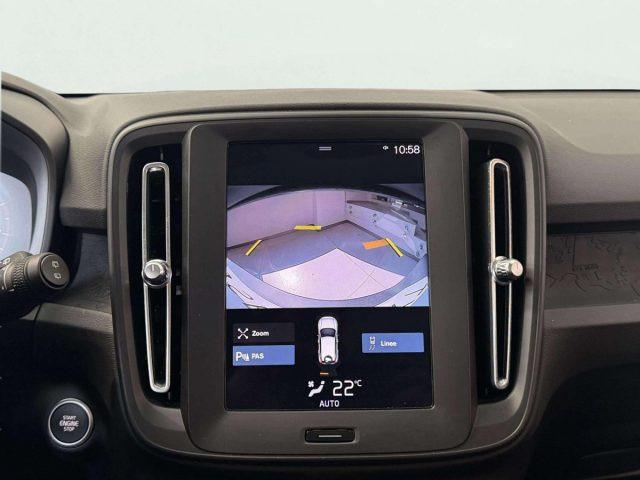 VOLVO XC40 T2 ESSENTIAL AUTOMATICA