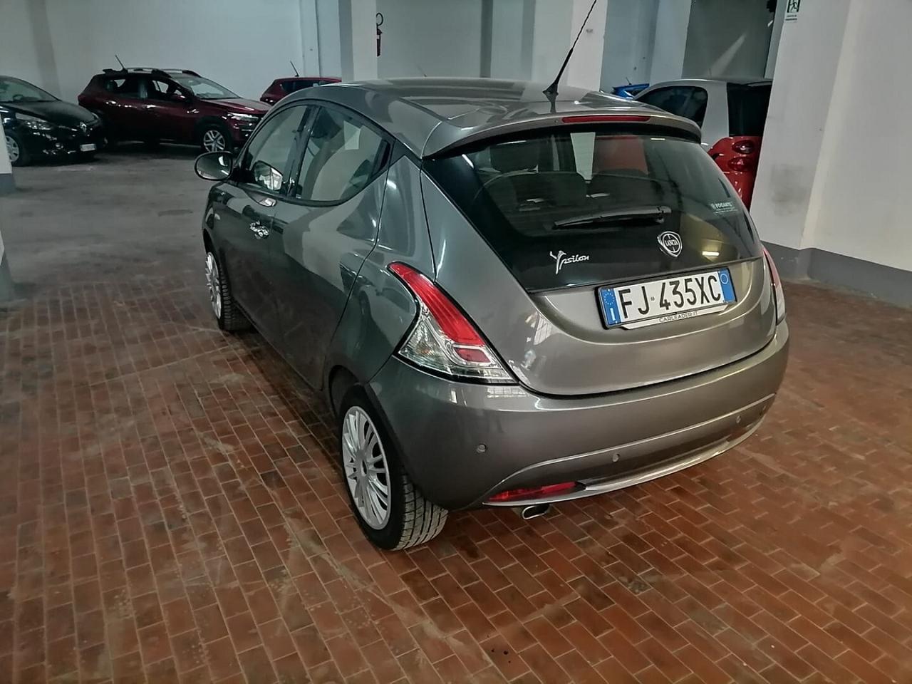 Lancia Ypsilon 1.2 69 cv Ecoshic Gpl Gold OK NEOP