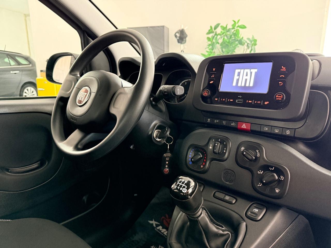 Fiat Panda 1.0 FireFly Aziendale Hybrid 70 cv