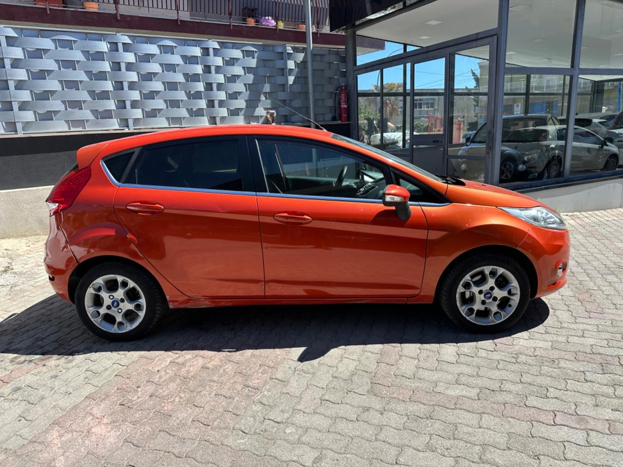 Ford Fiesta 1.4 TDCi 70CV 5 porte Titanium