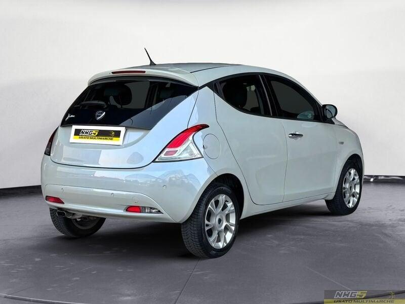 Lancia Ypsilon Ypsilon 1.2 69 CV 5 porte S&S Gold