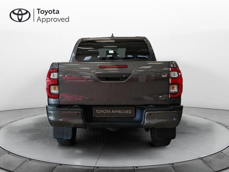 Toyota Hilux Hilux 2.8 D-4D A/T 4WD 4 porte Double Cab GR SPORT