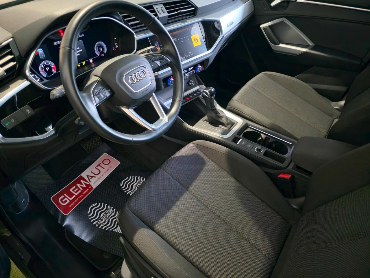 Audi Q3 35 TDI S tronic Business